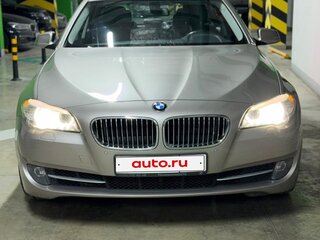 2012 BMW 5 серии 528i VI (F10/F11/F07), бежевый, 1840000 рублей, вид 3