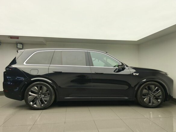 2023 Li Auto (Lixiang) L9 44.5 kWh I, чёрный, 7279000 рублей - вид 6