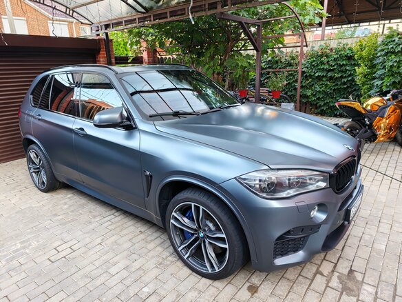 2017 BMW X5 M II (F85), чёрный, 5000000 рублей - вид 8