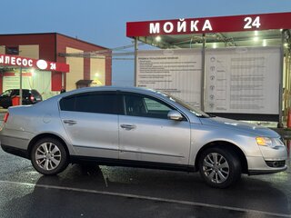 2010 Volkswagen Passat B6, серебристый, 500000 рублей, вид 5