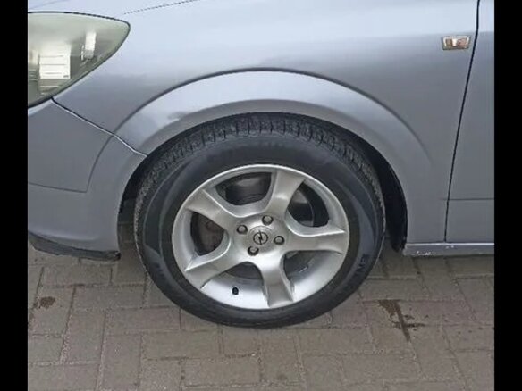 2004 Opel Astra H, серый, 370000 рублей - вид 9
