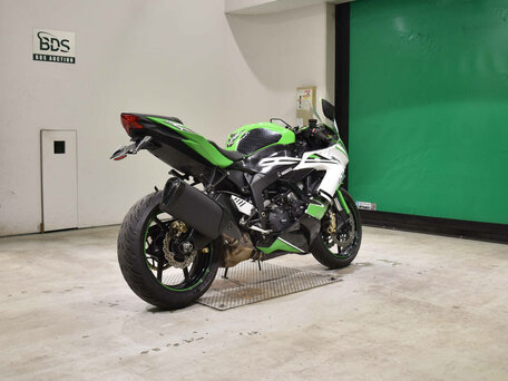 2015 Kawasaki ZX-6R Ninja, зелёный, 725000 рублей, вид 5