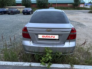 2010 Chevrolet Aveo I Рестайлинг, серебристый, 300000 рублей, вид 3