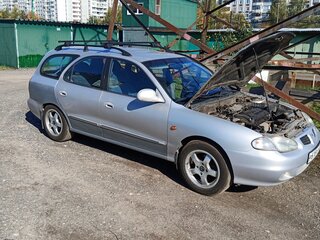 1998 Hyundai Lantra II Рестайлинг, серебристый, 315000 рублей, вид 4