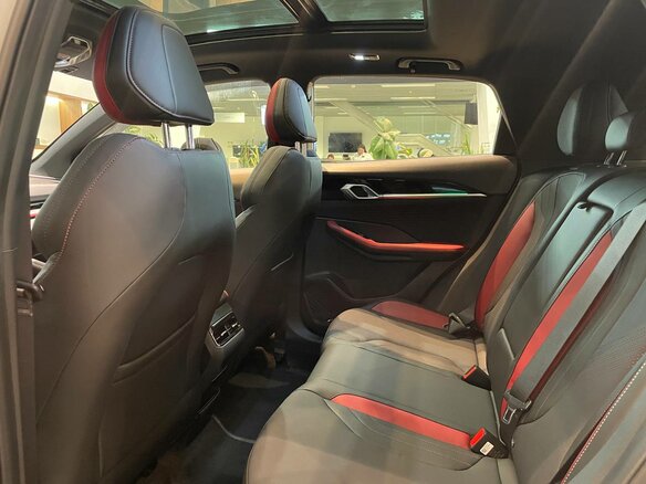 2026 Geely Coolray I Рестайлинг 2, белый, 2964990 рублей - вид 5