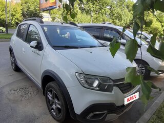 2022 Renault Sandero Stepway II Рестайлинг, белый, 2000000 рублей, вид 1