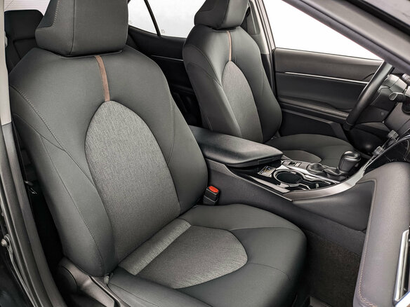 2019 Toyota Camry VIII (XV70), чёрный, 2580000 рублей - вид 23