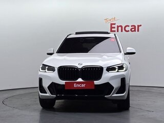 2022 BMW X3 20i xDrive III (G01) Рестайлинг, белый, 4850000 рублей, вид 3