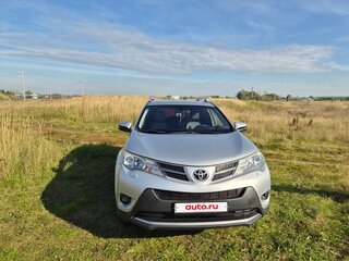 2013 Toyota RAV4 IV (XA40), серебристый, 1900000 рублей, вид 1