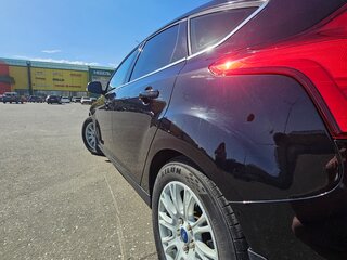 2011 Ford Focus III, чёрный, 740000 рублей, вид 3