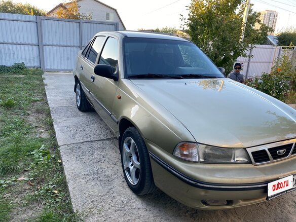 2005 Daewoo Nexia I, бежевый, 250000 рублей - вид 2