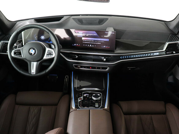 2025 BMW X5 40i IV (G05/G18) Рестайлинг, серый - вид 12