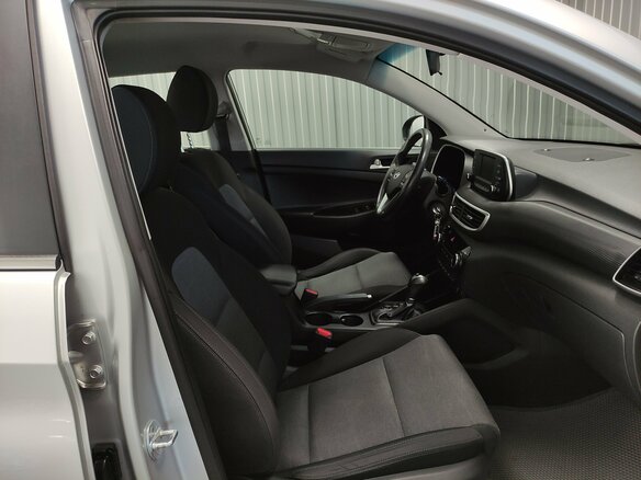 2019 Hyundai Tucson III Рестайлинг, серебристый, 2070000 рублей - вид 8