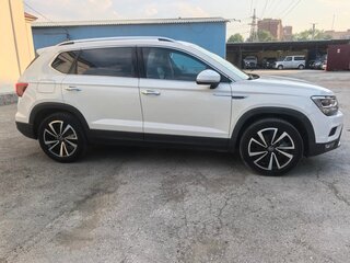 2022 Volkswagen Tharu I, белый, 1749000 рублей, вид 2