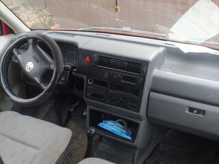 2002 Volkswagen Transporter Long T4, красный, 700000 рублей, вид 5