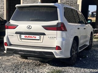 2016 Lexus LX 570 III Рестайлинг 2, белый, 5950000 рублей, вид 1