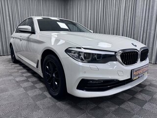 2020 BMW 5 серии 530e VII (G30/G31/G38), белый, 3300000 рублей, вид 3
