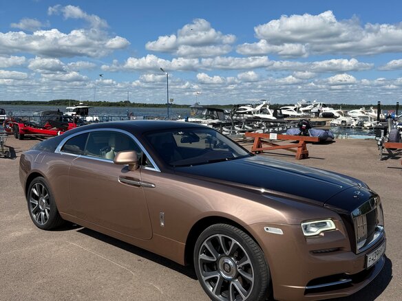 2019 Rolls-Royce Wraith, золотистый, 22000000 рублей - вид 6
