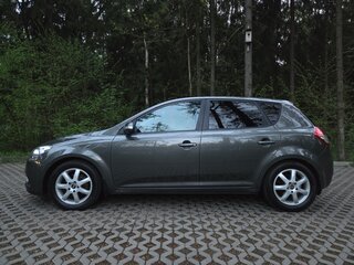 2011 Kia Ceed I Рестайлинг, серый, 980000 рублей, вид 5