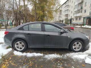 2012 Chevrolet Cruze I Рестайлинг, серый, 750000 рублей, вид 4