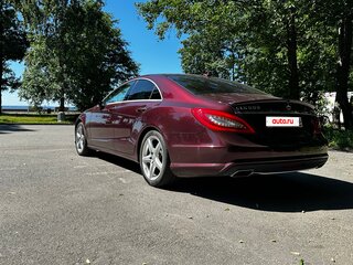2012 Mercedes-Benz CLS 500 II (C218), пурпурный, 2200000 рублей, вид 2
