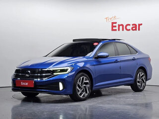 2022 Volkswagen Jetta VII Рестайлинг, синий, 1760000 рублей, вид 1