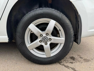 2015 Volkswagen Polo V, белый, 687722 рублей, вид 4