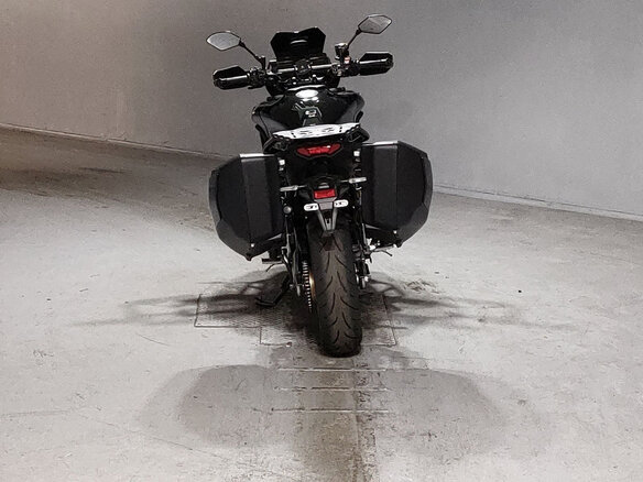 2024 Yamaha MT-09 Tracer (FJ-09), чёрный, 1150000 рублей - вид 3