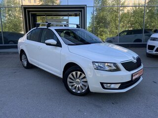 2016 Skoda Octavia III (A7), белый, 1139000 рублей, вид 3