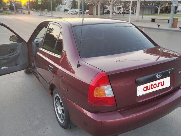 2008 Hyundai Accent ТагАЗ II, красный, 490000 рублей - вид 4