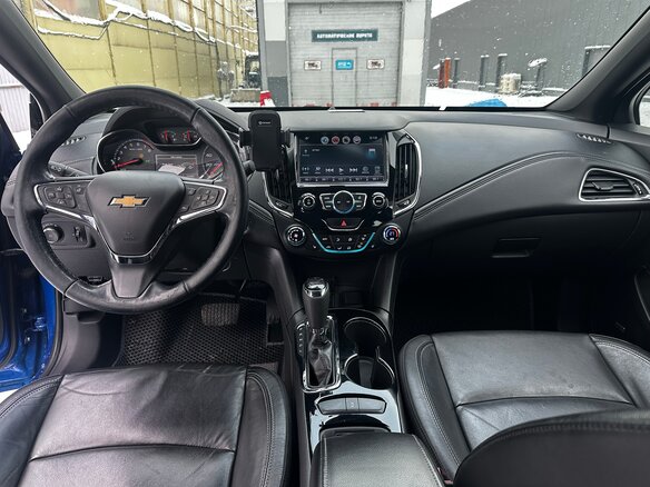 2016 Chevrolet Cruze II, синий, 1100000 рублей - вид 6