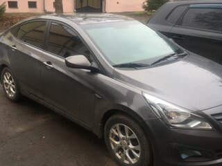 2015 Hyundai Solaris I Рестайлинг, серый, 1000000 рублей, вид 2