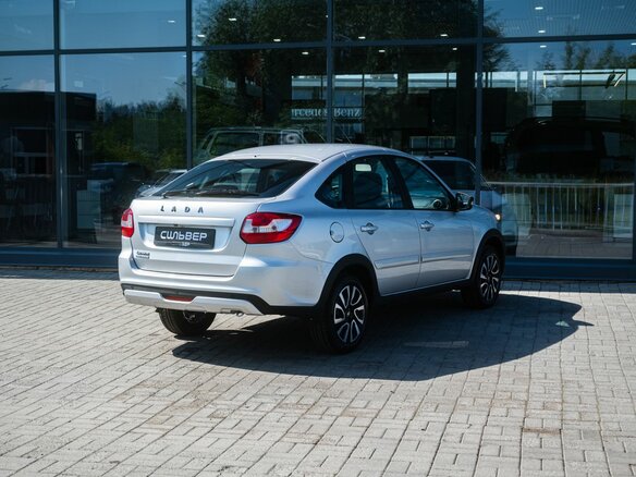 2026 Lada (ВАЗ) Granta Active Cross I Рестайлинг, серебристый - вид 1