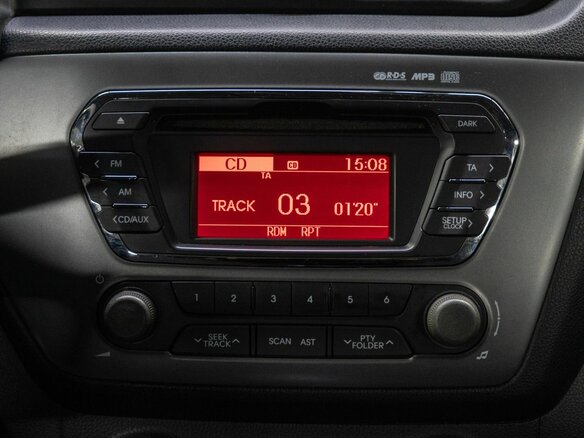 2013 Kia Rio 5-speed III, серебристый, 829000 рублей - вид 19