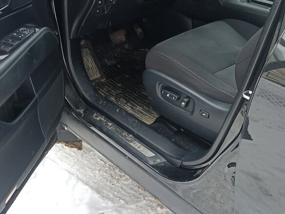 2012 Lexus RX 270 III Рестайлинг, чёрный, 2650000 рублей - вид 8