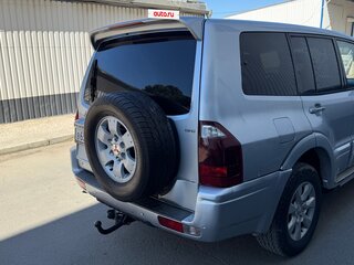 2003 Mitsubishi Pajero III Рестайлинг, серебристый, 1045000 рублей, вид 2