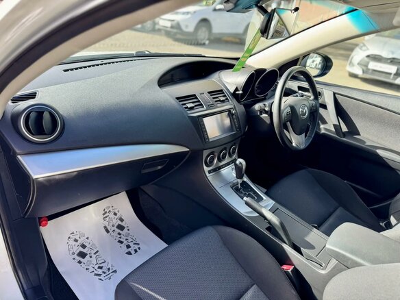 2010 Mazda Axela II, белый, 1049000 рублей - вид 13