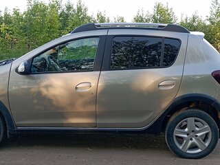 2015 Renault Sandero Stepway II, бежевый, 1150000 рублей, вид 3