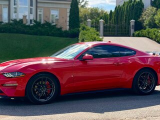 2023 Ford Mustang VI Рестайлинг, красный, 4000000 рублей, вид 1