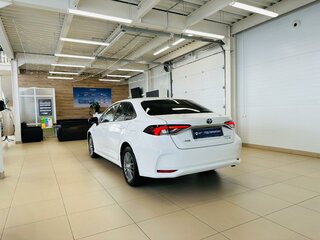 2023 Toyota Corolla Sporty XII (E210), белый, 2749900 рублей, вид 4