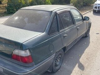 1999 Daewoo Nexia I, зелёный, 80000 рублей, вид 3