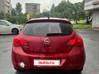 2010 Opel Astra J, красный, 530000 рублей, вид 5