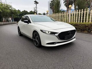 2021 Mazda 3 Axela IV (BP), белый, 1594800 рублей, вид 2