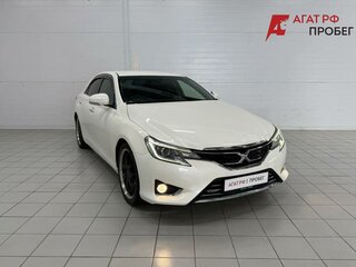 2013 Toyota Mark X II Рестайлинг, белый, 1630000 рублей, вид 3