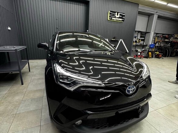 2017 Toyota C-HR I, чёрный, 2150000 рублей - вид 7