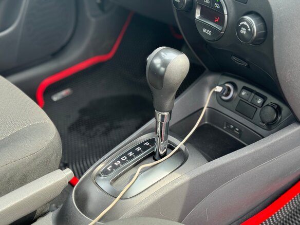 2011 Kia Rio II Рестайлинг, белый - вид 17