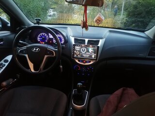 2012 Hyundai Solaris I, серый, 470000 рублей, вид 5