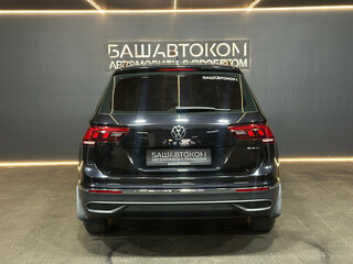 2021 Volkswagen Tiguan II Рестайлинг, чёрный, 2989000 рублей, вид 5