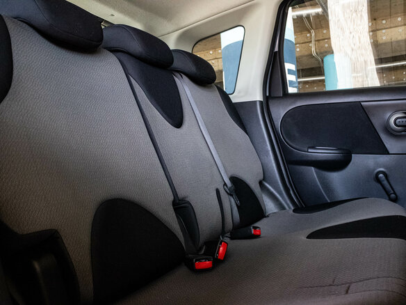 2011 Nissan Note I Рестайлинг, серый, 745000 рублей - вид 10