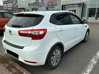 2014 Kia Rio 6-speed III, белый, 799000 рублей, вид 2